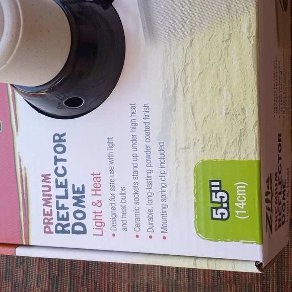 New! ZILLA 5.5" Reflector Dome Lamp & THRIVE 13W Tropical UVB Bulb. - Picture 4 of 9